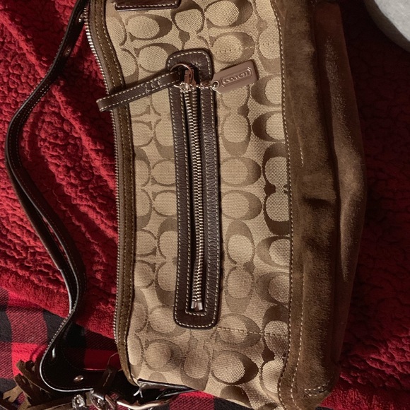coach Purse - Picture 1 of 3